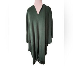 FULL LENGTH GREEN SWEATER CAPE